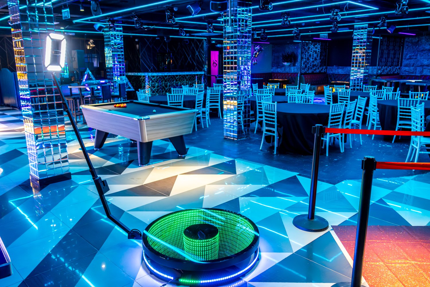 360 Glass Booth